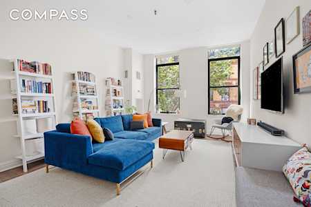 1 Tiffany Place #2G Brooklyn, NY 11231