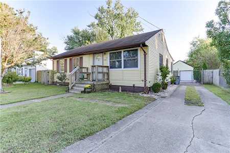 202 Boswell Dr Hampton, VA 23669