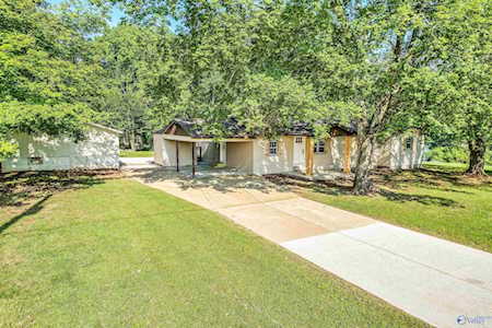 392 Roy Davis Road New Market, AL 35761