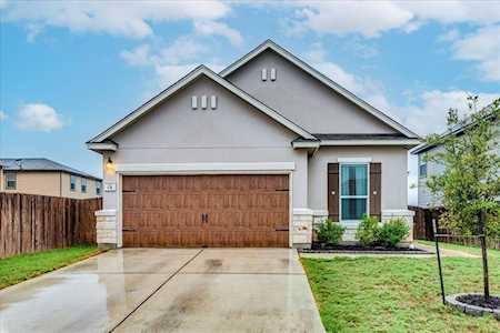 131 SE Ella Marie CIR Kyle, TX 78640