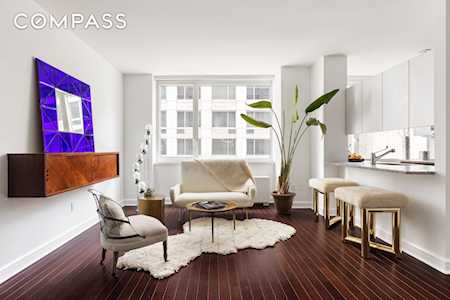 100 Riverside Blvd #5C New York, NY 10069