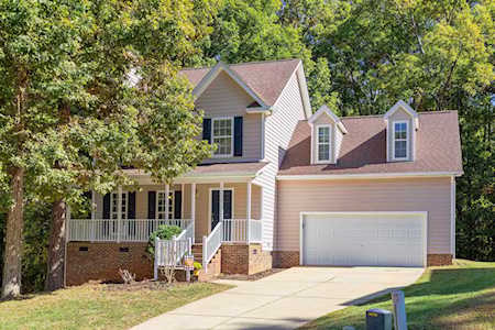 108 Spring Peak Court Holly Springs, NC 27540