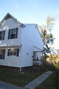 42 Williamson Park Dr #B Newport News, VA 23608