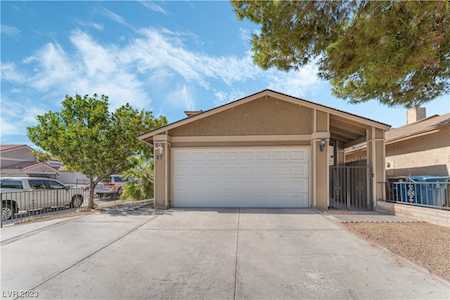 27 Sirnoble St Las Vegas, NV 89110