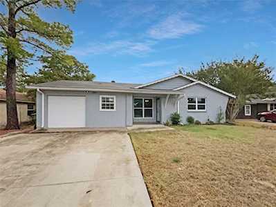 2806 Arcady Drive Garland, TX 75041