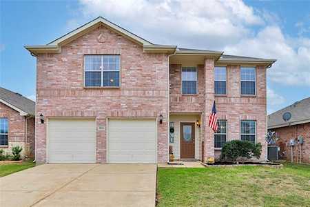 2016 Valley Forge Trail Fort Worth, TX 76177