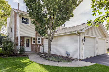 5S019 Pebble Beach Ct Naperville, IL 60563