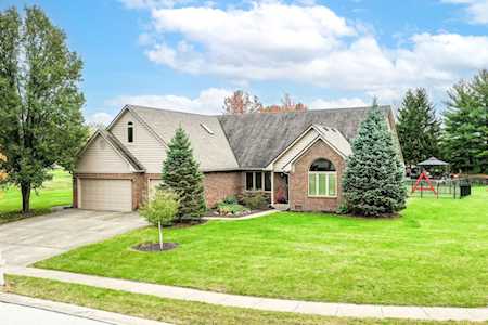 1324 Willow Oak Ct Avon, IN 46123