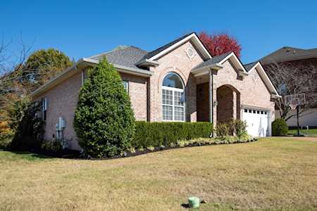 1594 Red Oak Ln Brentwood, TN 37027