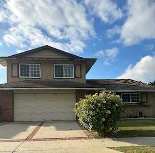 9362 Nantucket Dr Huntington Beach, CA 92646