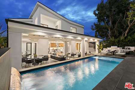 3025 Midvale Ave Los Angeles, CA 90034