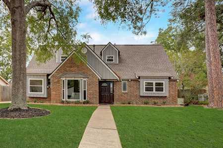 1439 Scenic Ridge Dr Houston, TX 77043