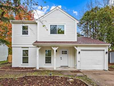 2S430 Cherice Dr Warrenville, IL 60555