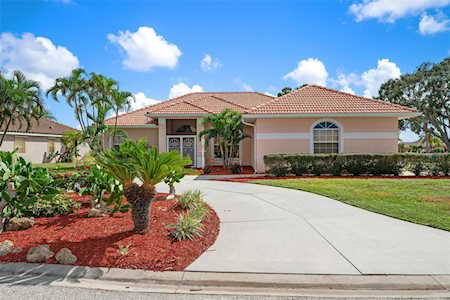 1136 Deardon Dr Venice, FL 34292