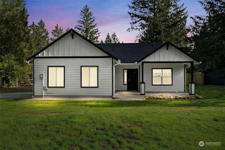 6302 Claussen Ct SW Olympia, WA 98512