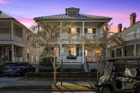 9 Rutledge Avenue Charleston, SC 29401
