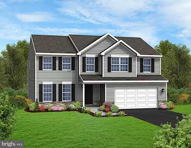 16 Long Bend Dr. #27 Carlisle, PA 17015