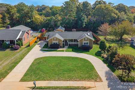 2018 India Hook Rd Rock Hill, SC 29732