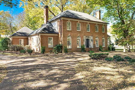 6412 Eastbourne Dr Brentwood, TN 37027