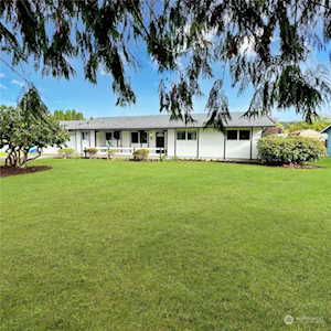 2224 Sirkka St Centralia, WA 98531