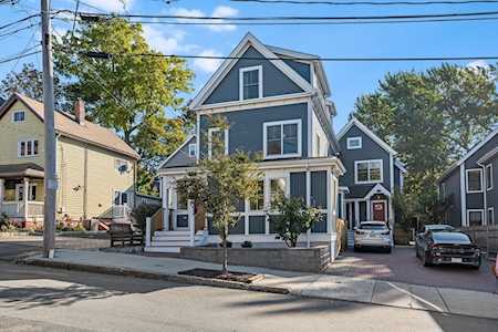 57-A Prescott St #57A Somerville, MA 02143