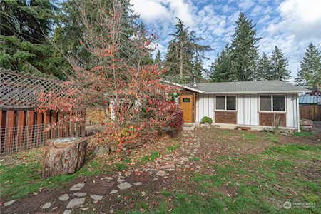 3916 Rainbow Court NW Bremerton, WA 98312