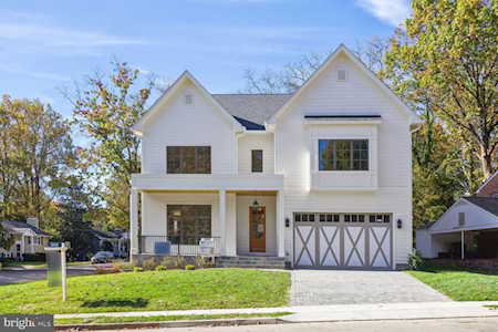 3620 N Kensington St Arlington, VA 22207