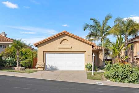 1270 Via Angelica Vista, CA 92081