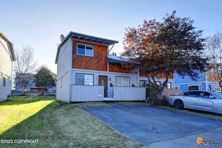 3512 Grissom Circle Anchorage, AK 99517