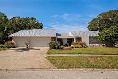 2862 Shady Oak Ct Clearwater, FL 33761