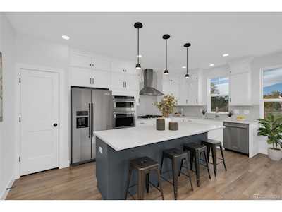 967 Arapahoe Cir Louisville, CO 80027