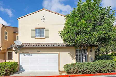 7757 Calle Andar Carlsbad, CA 92009