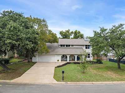 4304 Balcones Woods DR Austin, TX 78759