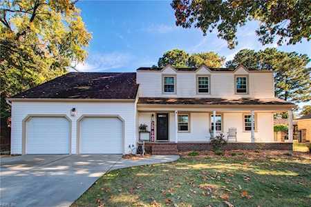 1032 Yardley Landing Virginia Beach, VA 23464