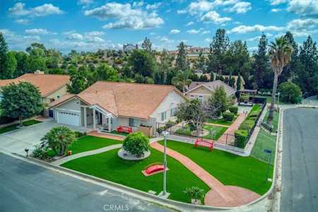 10900 Tulsa Ln Chatsworth, CA 91311