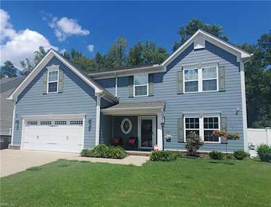 2133 Summer Breeze Rd Chesapeake, VA 23323