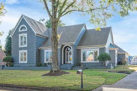 2435 Linkenholt Dr Collierville, TN 38017