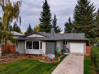 511 Cedarille Crescent SW Calgary, AB T2W2H6