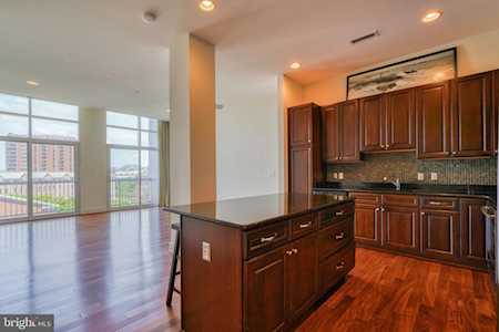 2772 Lighthouse Point East #405 Baltimore, MD 21224