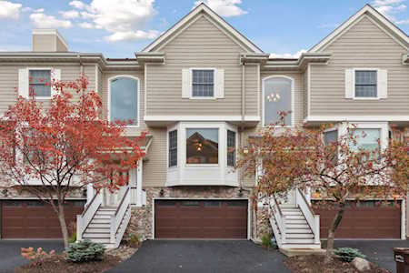 972 Fairfield Court Minnetonka, MN 55305