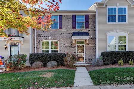 6560 Hasley Woods Dr Huntersville, NC 28078
