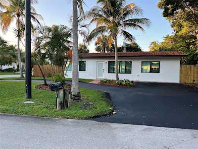 1684 NE 31st Court Pompano Beach, FL 33064