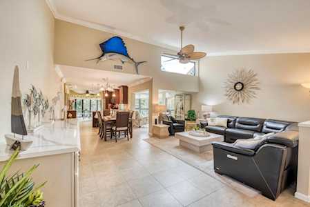 17165 Waterbend Drive #207 Jupiter, FL 33477