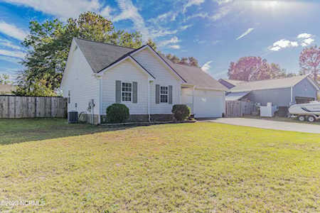 112 Sussex Ln Hubert, NC 28539