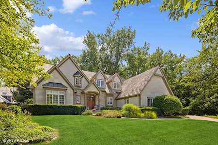 956 Winslow Circle Glen Ellyn, IL 60137