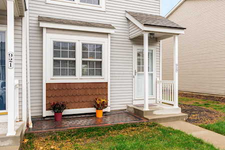 919 Charnwood Lane Worthington, OH 43085