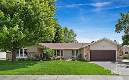 2010 S Ranchero Way Boise, ID 83709