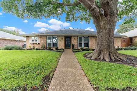 2209 Aspen Street Richardson, TX 75082
