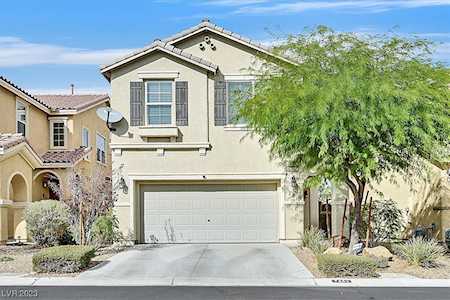 7464 Benlomond Ave Las Vegas, NV 89179