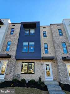 408 Carroll Walk Ave Frederick, MD 21701